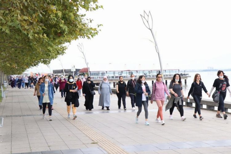 Kocaeli İzmit’te ‘sağlıklı yürüyüş’lere devam