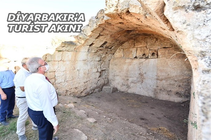 DİYARBAKIR’A TURİST AKINI BEKLENİYOR