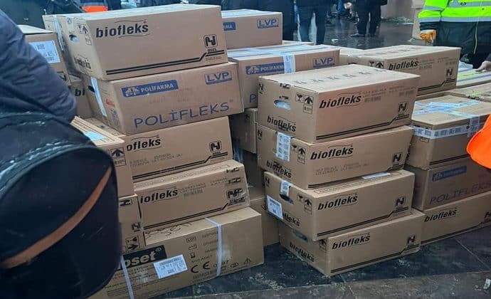 DEPREM BÖLGESİNE İLAÇ VE TIBBİ MALZEME