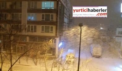 AFYON’DA KAR YAĞIŞI ETKİLİ OLUYOR