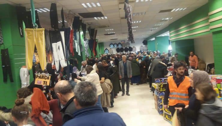 MEŞHUR İSTANBUL PAZARI AÇILDI