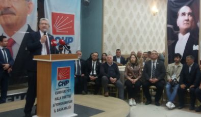 AFYON CHP’Lİ ÜYELER ”DEMİRKIRKAN” DEDİ.