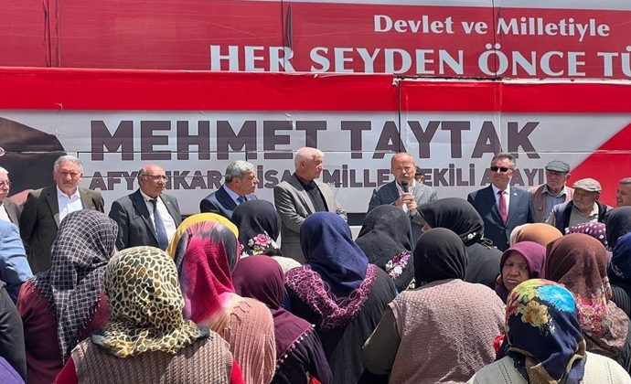 SİNANPAŞA OVASINDA TAYTAK RÜZGARI ESTİ