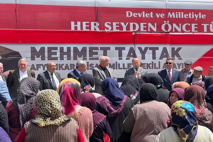 SİNANPAŞA OVASINDA TAYTAK RÜZGARI ESTİ