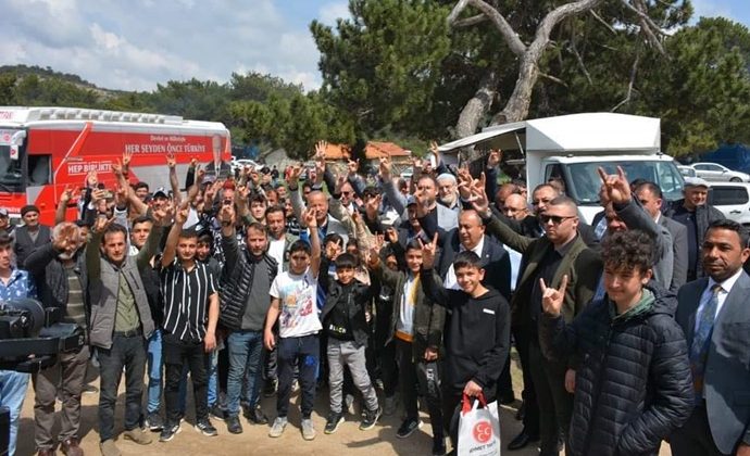 MHP MİLLETVEKİLİ TAYTAK İHSANİYELİLER 2 TAMAM 3’Ü BİZ GÖNDERECEĞİZ DİYORLAR…