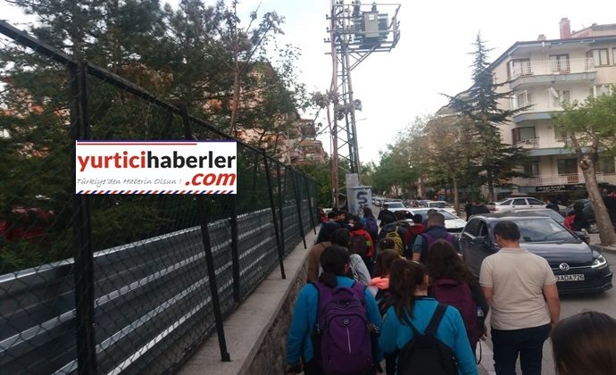 OKUL YOLUNDA  BÜYÜK TEHLİKE   