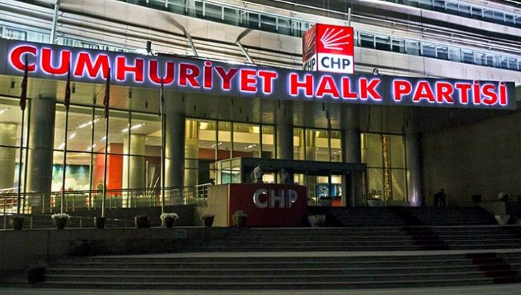 CHP’de tüm MYK üyeleri istifa etti!