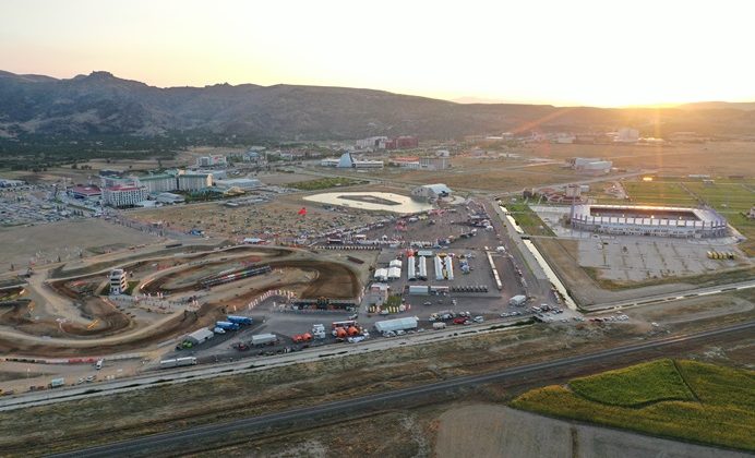 SASAD, DÜNYA MOTOKROS ŞAMPİYONASI’NI DESTEKLİYOR.