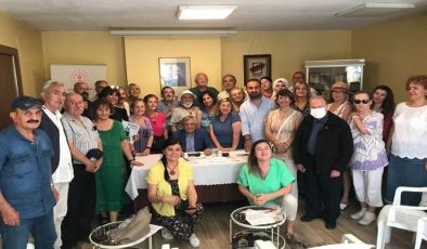 SANATIN ÖNEMİ, SANATÇI VE SANAT ÜRÜNLERİNİN ENDÜSTRİLEŞMESİ