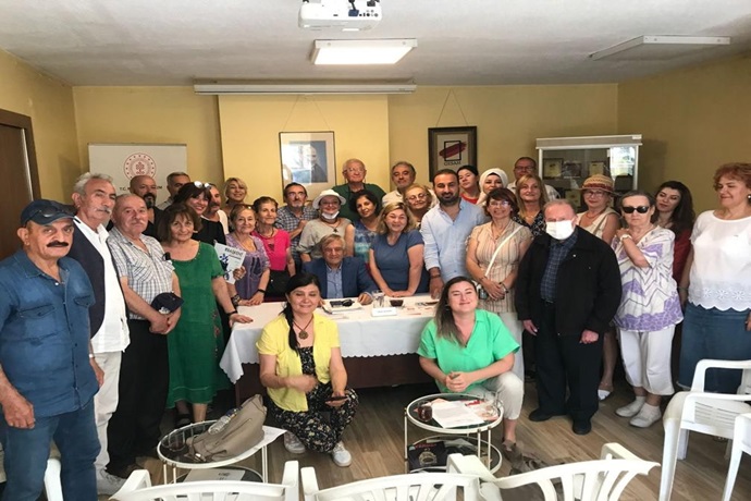 SANATIN ÖNEMİ, SANATÇI VE SANAT ÜRÜNLERİNİN ENDÜSTRİLEŞMESİ