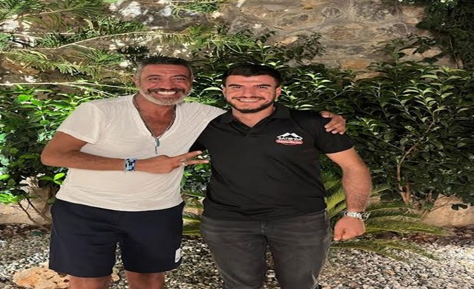 ÜNLÜLER BODRUM’DA  KEBAP KEYFİ YAPTI