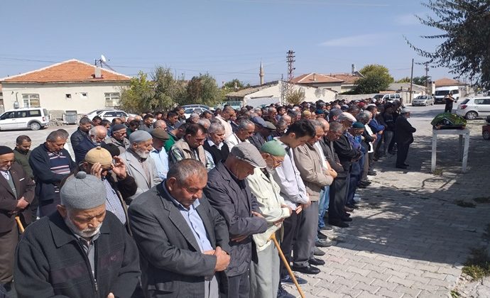HALİL İBRAHİM KOCAERKEK VEFAT ETTİ.