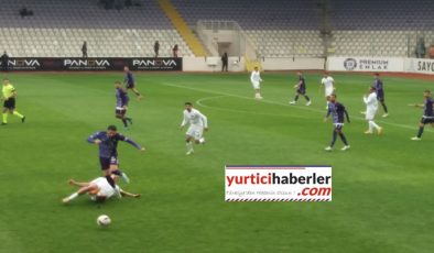 AFYONSPOR VANSPOR MAÇINDA HAKEM KATLİAMI 0-1