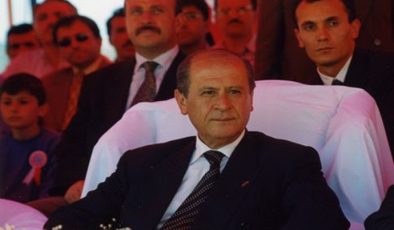 BAHÇELİ 50+1 E SAHİP ÇIKTI.