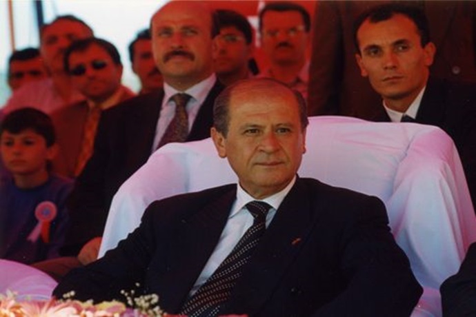 BAHÇELİ 50+1 E SAHİP ÇIKTI.