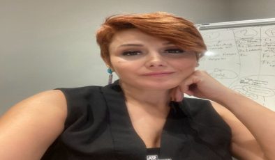 DOKTOR ”PAVYON HAYATINI ANLATAN KİTAP” YAZDI.