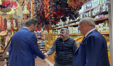 İYİ PARTİ HEYETİ AFYONKARAHİSAR ESNAFI İLE BULUŞTU