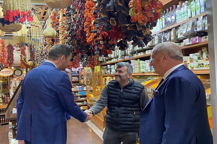 İYİ PARTİ HEYETİ AFYONKARAHİSAR ESNAFI İLE BULUŞTU