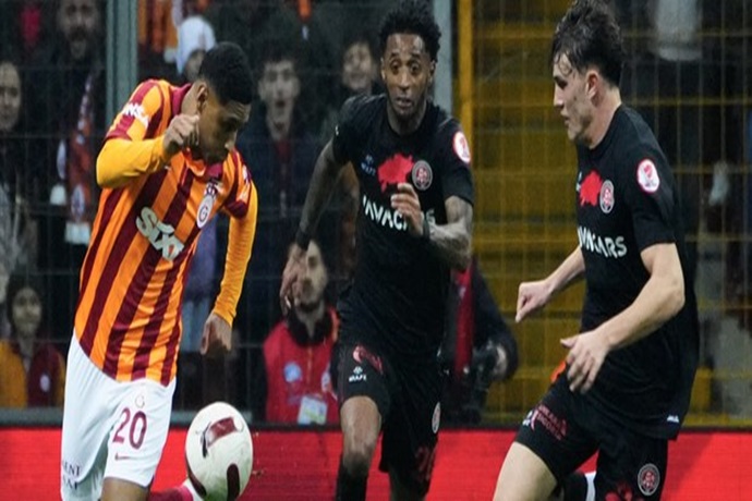 CİMBOM KUPADA KARAGÜN YAŞADI  