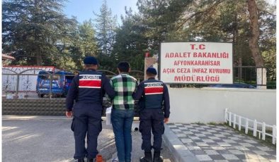 JANDARMA HAPİS CEZASI OLAN ŞAHSI YAKALADI