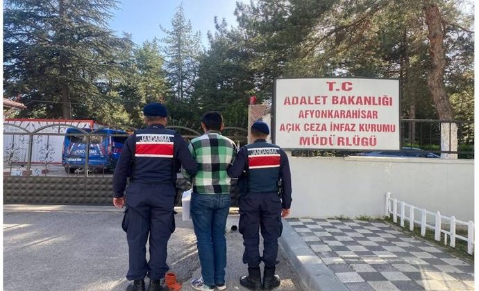 JANDARMA HAPİS CEZASI OLAN ŞAHSI YAKALADI