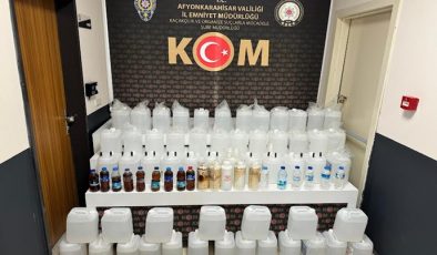 AFYON EMNİYETİ ALKOL KAÇAKÇILARINI YAKALADI