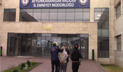 AFYONDA YABANCI UYRUKLU 4 DEAŞ LI YAKALANDI