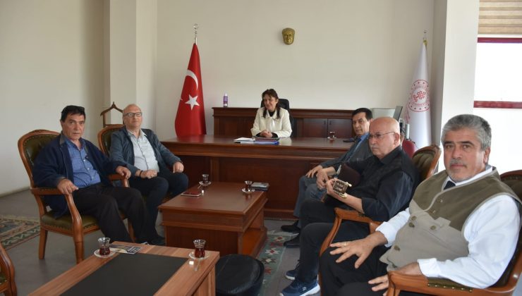 MÜZİSYENLER DERNEĞİ KÜLTÜR MÜDÜRLÜĞÜNÜ ZİYARET ETTİ