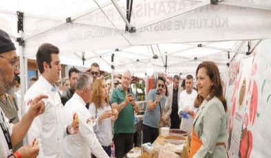 BAŞKAN BURCU KÖKSAL BODRUM’DA GASTRO AFYON RÜZGARI ESTİRDİ .
