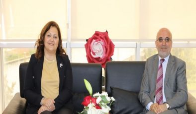 T.C. AFYON BELEDİYE BAŞKANI BURCU KÖKSAL’DAN BİLGİ EVLERİ 
