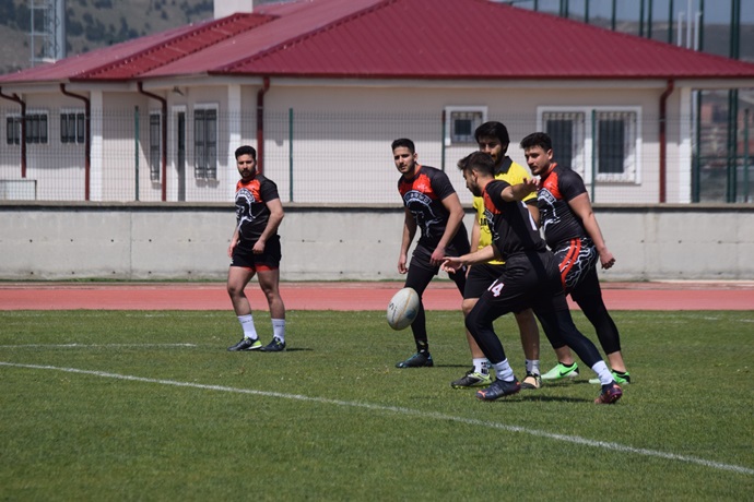 SÜPER LİGİN EFSANELERİ GELECEK SEZON 3. LİG’DE  VE BAL’DA