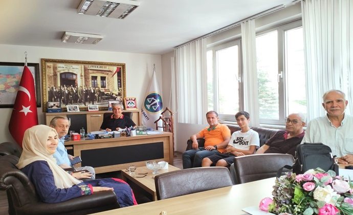 MERKEZ PARTİ AKIL KADROSU MECLİSTE YOK