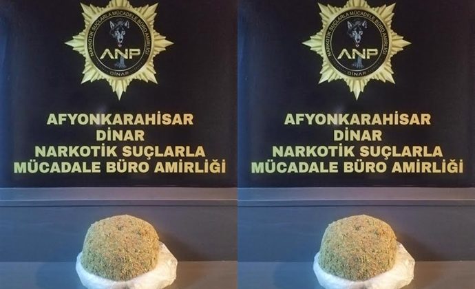 POLİS OTOBÜSTE UYUŞTURUCU YAKALADI  