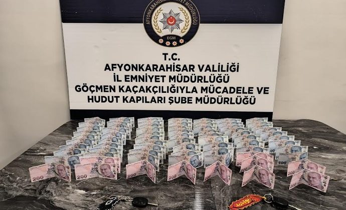 MÜSTEHCEN YAYINLAR İÇİN HAPSE GİRDİ.
