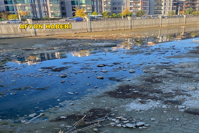 AFYON AKARÇAY YİNE OLDU KOKARÇAY