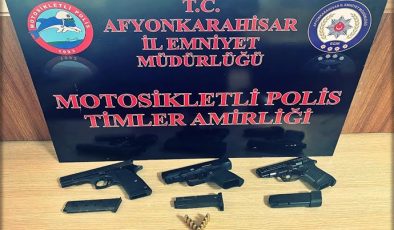 AFYON EMNİYETİ SİLAH VE UYUŞTURUCU YAKALADI