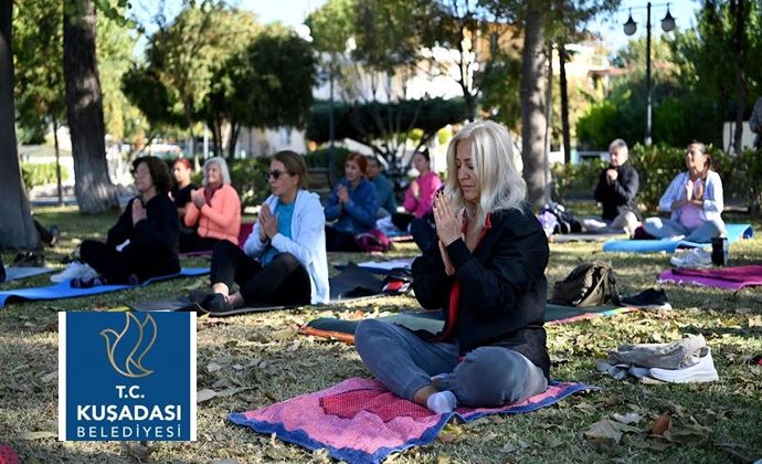 GÜZELÇAMLI’NIN MUHTEŞEM HAVASINDA YOGA YAPTILAR