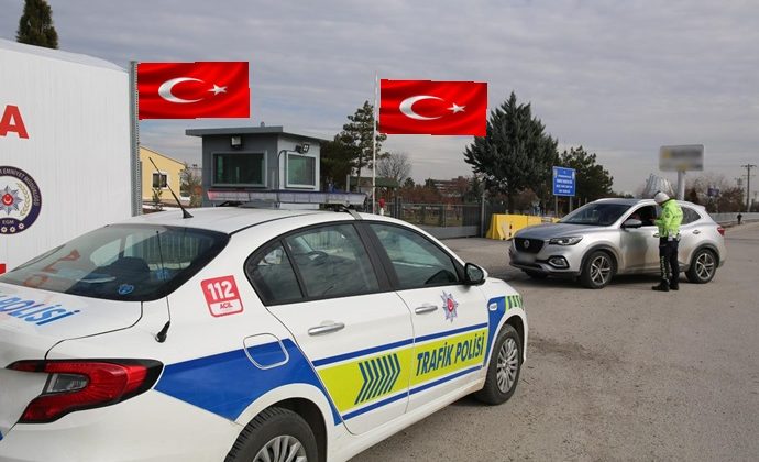 AFYON EMNİYETİ YOLDA SÜRÜCÜLERE VİDEOLU EĞİTİM VERDİ