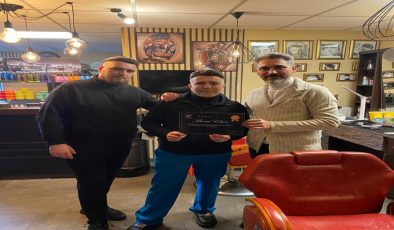 AFYONLU KUAFÖR AVRUPA’DA DERS VERİYOR.