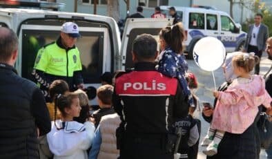 ANAOKULU ÖĞRENCİLERİ POLİSLERİ ZİYARET ETTİLER