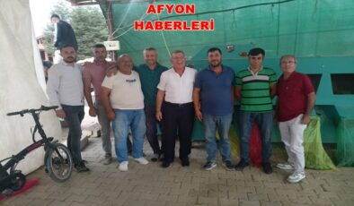 SALATALIK ÜRETİCİSİNİN YÜZÜ GÜLÜYOR.