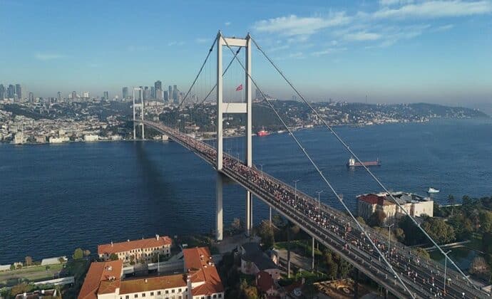 47. ISTANBUL MARATONU KOŞULDU …