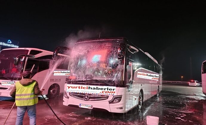 OTOBÜS YIKAMAK SU İSRAFI ÇEVRE KİRLİLİĞİ