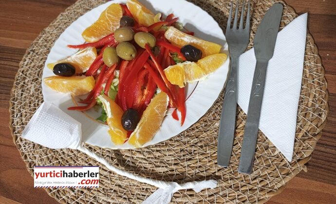 FARKLI BİR LEZZET.. . (İLK HAZIRLAYANDAN) KİREMİT SALATASI      