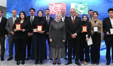 ‘Cinnah Genç Yazarlar’ ödüllendirildi – İGF HABER