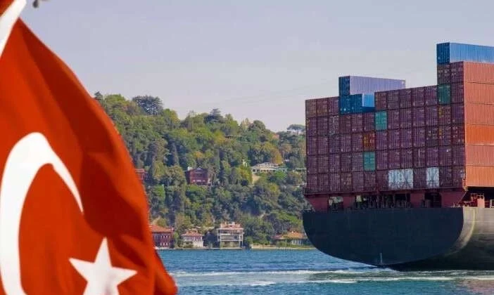 Dış ticarette denge zayıfladı! İhracat geriledi, ithalat yatay seyretti