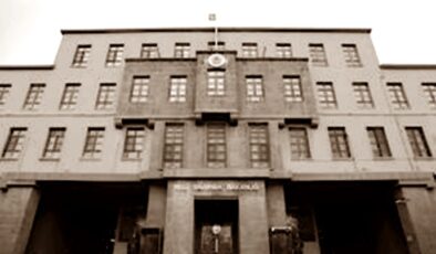 MİLLİ SAVUNMA BAKANLIĞI, İRAN’DAN ATILAN FÜZE İLE İLGİLİ AÇIKLAMA YAPTI