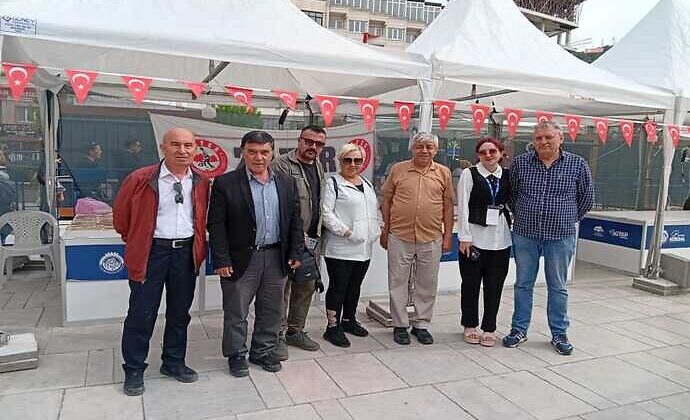ANTİKA SEVENLER DERNEĞİ BAŞKANI EMRE ŞİRİN’DEN KİTAP FUARINA TAM NOT!