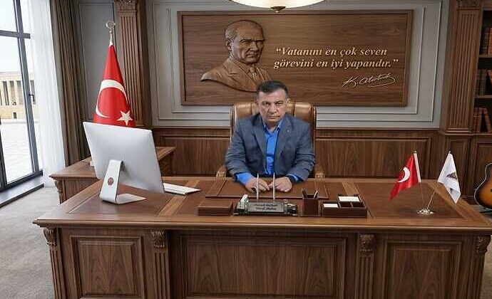 MÜZİSYENLER DERNEĞİ BAŞKANI YUSUF ALADAŞ GÜVEN TAZELEDİ.