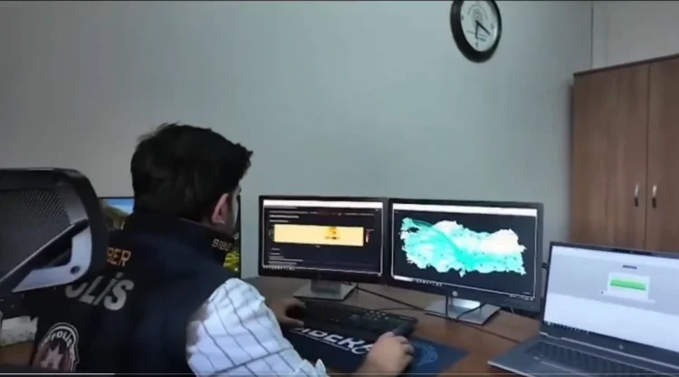 Türkiye Genelinde Dev Siber Operasyon: 25 İlde 473 Kişi Gözaltına Alındı - Detay Görsel 1